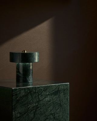 EMERALD CORDLESS TABLE LAMP