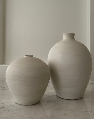 ROUND CERAMIC WHITE VESSEL